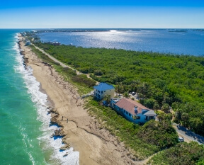 La Dolce Vita aerial beach view